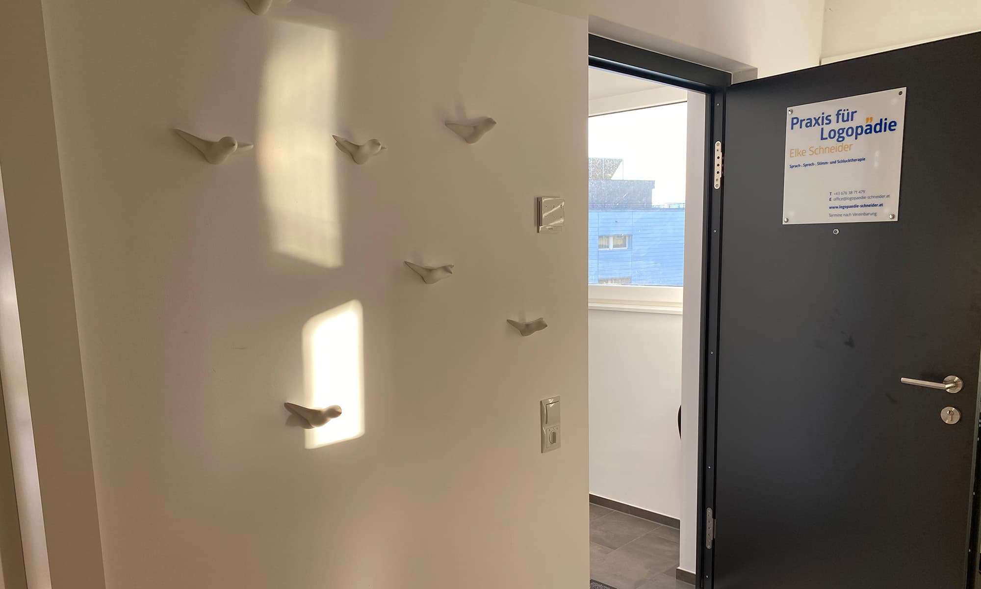 8854FCD4-83C1-4F74-89B3-4D4854EC0F4E